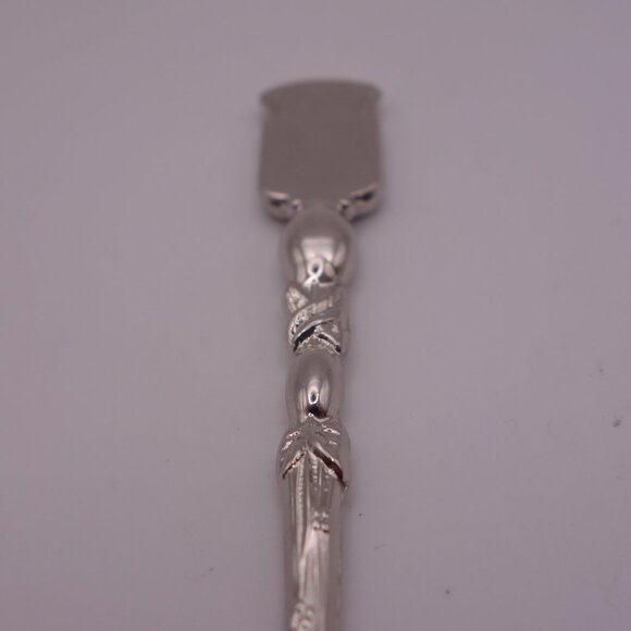 La Napoupe Collectible Spoon - Picture 6 of 13
